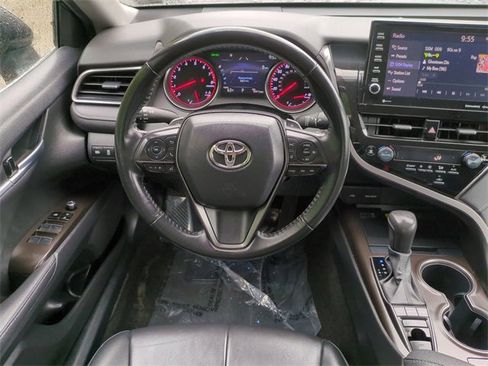 Used 2023 Toyota Camry XSE image 15