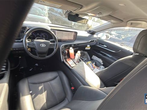Used 2024 Toyota Mirai XLE image 4