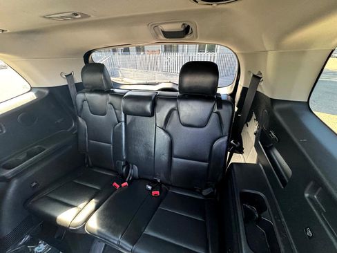Used 2021 Kia Telluride SX image 18