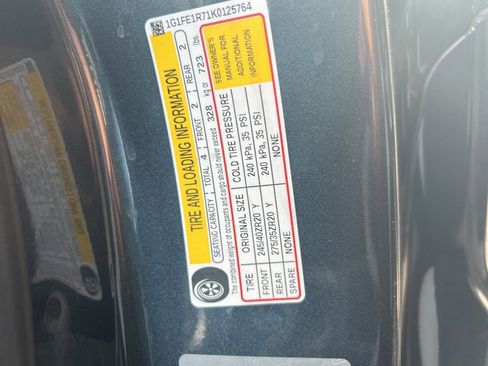 Used 2019 Chevrolet Camaro SS image 16