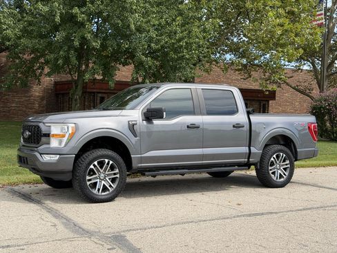 Used 2021 Ford F150 XL w/ STX Appearance Package AWD/4WD image 2
