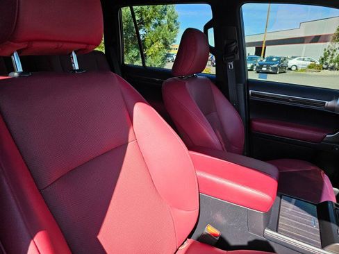 Used 2022 Lexus GX 460 Premium image 13