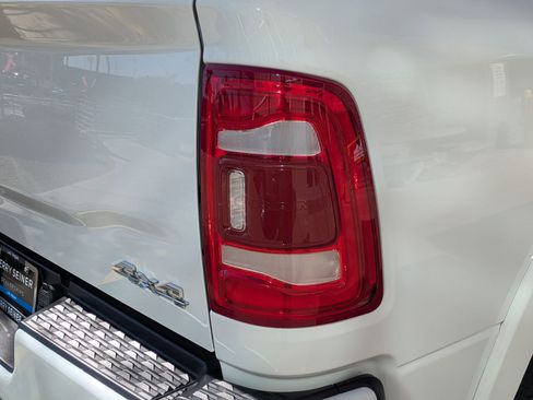 Used 2020 RAM 2500 Limited AWD/4WD image 12