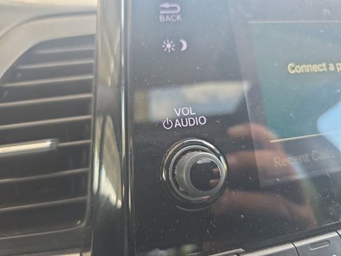 Used 2018 Honda Odyssey EX-L image 15