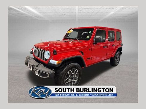 Used 2025 Jeep Wrangler Unlimited Sahara AWD/4WD image 1