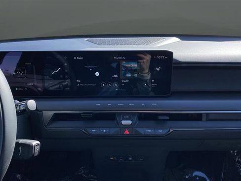 New 2026 Kia EV9 Wind image 9