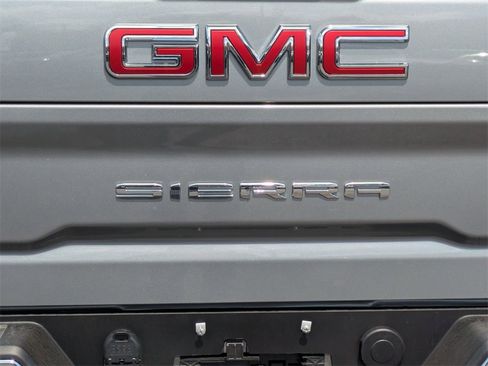New 2025 GMC Sierra 2500 SLE w/ SLE Convenience Package image 23