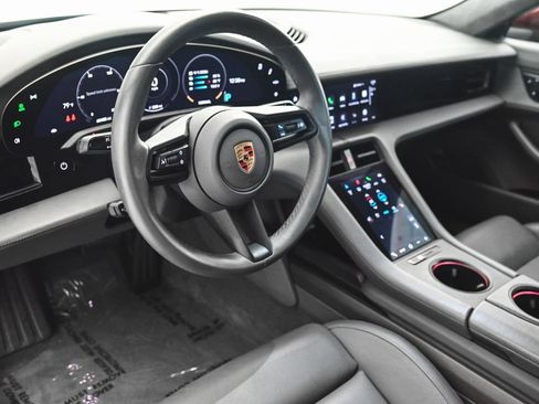Used 2021 Porsche Taycan RWD image 15