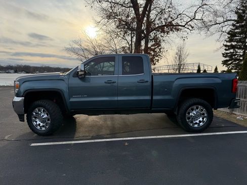 Used 2015 GMC Sierra 2500 SLE w/ SLE Preferred Package image 8
