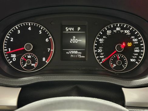 Used 2014 Volkswagen Passat 1.8T Wolfsburg Edition FWD image 23