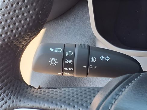 New 2025 Toyota Tundra Limited image 18