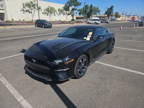 Used 2020 Ford Mustang Coupe RWD image 1