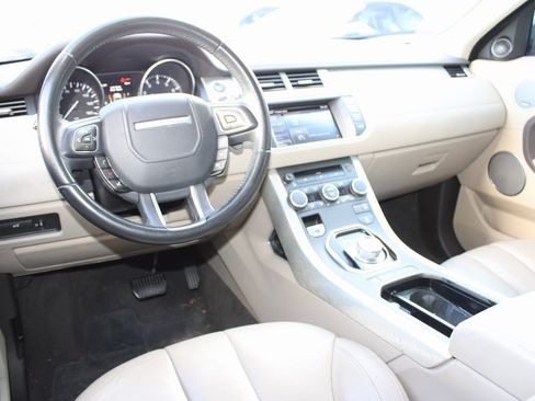 Used 2015 Land Rover Range Rover Evoque Pure Plus image 5