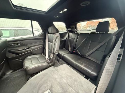 Certified 2023 Chevrolet Traverse RS w/ LPO, Floor Liner Package image 17