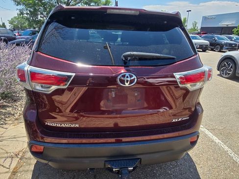 Used 2015 Toyota Highlander XLE AWD/4WD image 13