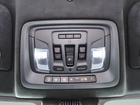 Used 2025 GMC Sierra 1500 Denali Ultimate image 20