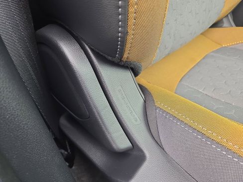 Certified 2025 Subaru Crosstrek 2.5i Sport AWD/4WD image 20