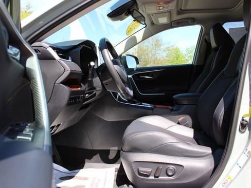 Used 2019 Toyota RAV4 Adventure w/ Cold Weather Package AWD/4WD image 23