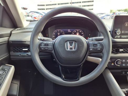 Used 2023 Honda Accord EX image 13