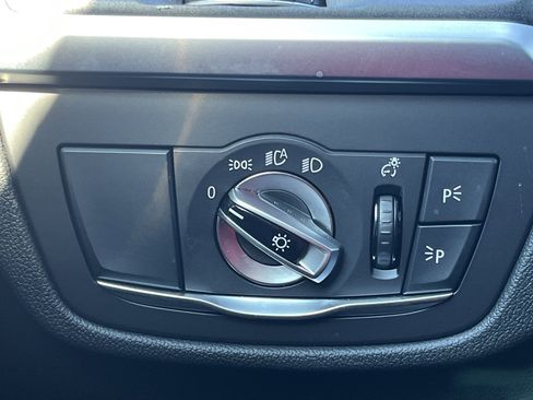 Used 2025 BMW X4 xDrive30i image 14