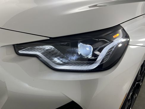 Used 2025 BMW M240i xDrive Coupe w/ Premium Package image 26