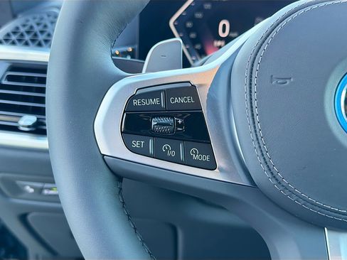 New 2026 BMW X5 xDrive50e w/ M Sport Package image 37