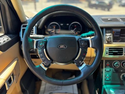 Used 2010 Land Rover Range Rover HSE AWD/4WD image 24