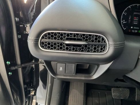 New 2026 Honda HR-V EX-L image 9