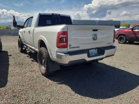 Used 2019 RAM 3500 Laramie AWD/4WD image 3