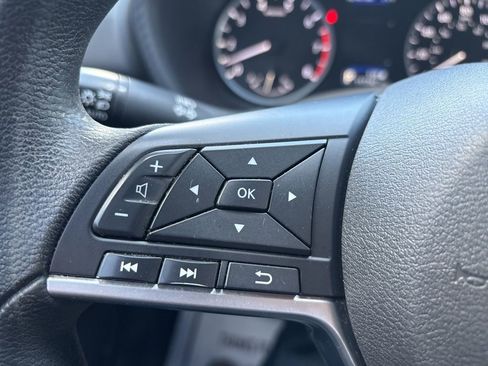 Used 2023 Nissan Sentra S FWD image 17