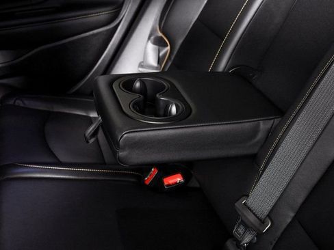 Used 2024 GMC Terrain AT4 w/ Tech Package image 40