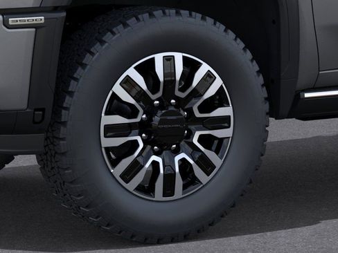 New 2026 GMC Sierra 3500 Denali Ultimate AWD/4WD image 9
