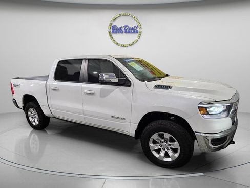 Used 2023 RAM 1500 Laramie AWD/4WD image 7