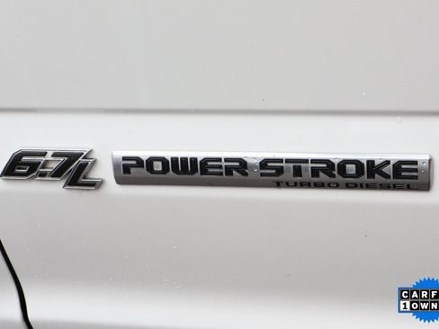 Used 2022 Ford F350 Lariat w/ Black Appearance Package image 51