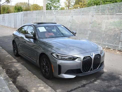 Used 2023 BMW i4 eDrive35 RWD image 4