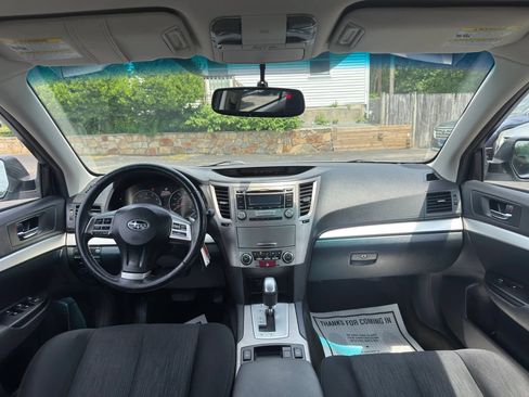 Used 2013 Subaru Legacy 2.5i Premium w/ Popular Pkg 2 AWD/4WD image 28