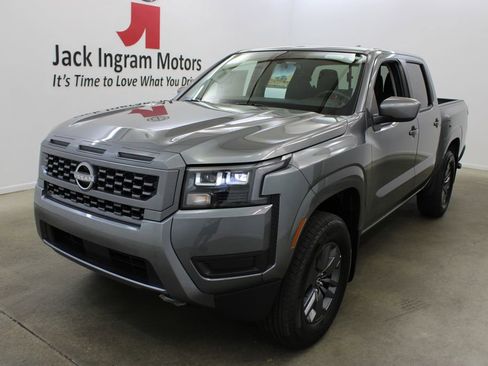 New 2026 Nissan Frontier SV w/ Tow Package AWD/4WD image 2