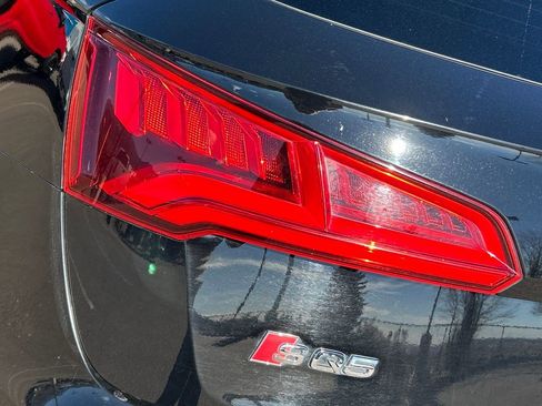 Used 2019 Audi SQ5 Premium Plus image 29