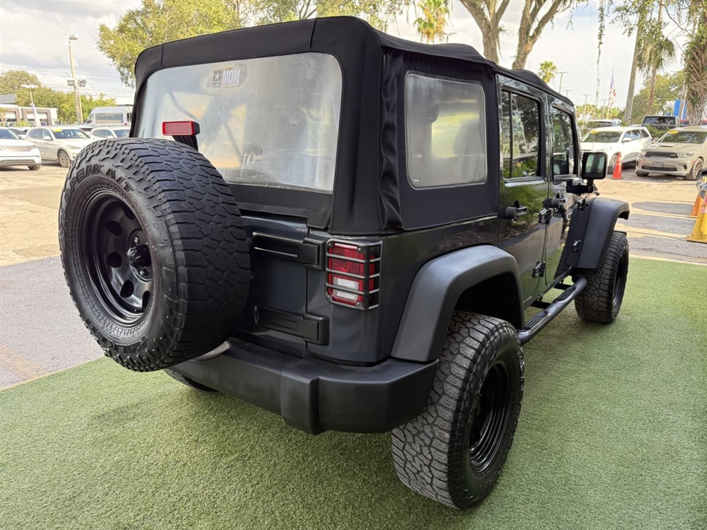 Used 2016 Jeep Wrangler Unlimited Sport AWD/4WD image 6