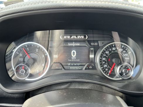 Certified 2024 RAM 2500 Laramie AWD/4WD image 10