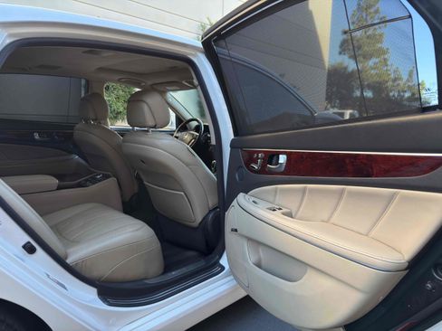 Used 2011 Hyundai Equus Ultimate image 61