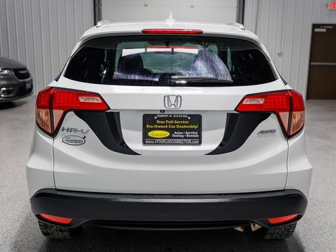 Used 2016 Honda HR-V EX-L image 5