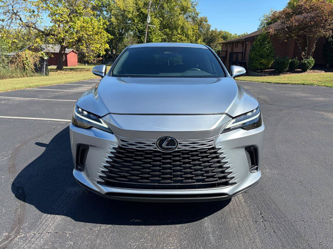Used 2025 Lexus RX 350 FWD w/ Technology Package image 2