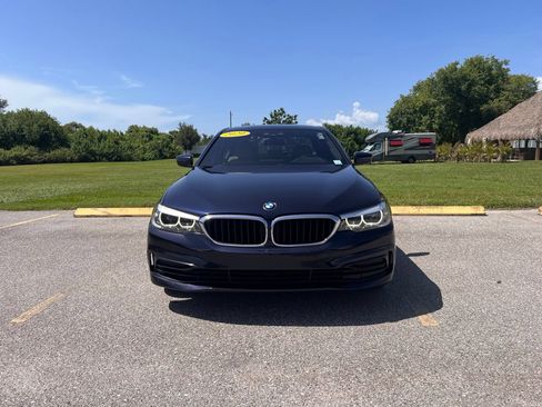 Used 2020 BMW 530i xDrive w/ Convenience Package AWD/4WD image 2