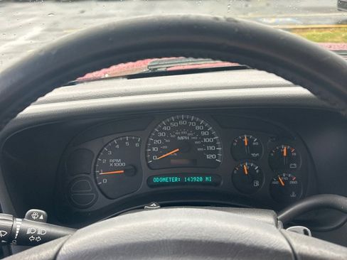 Used 2004 Chevrolet Tahoe Z71 w/ Z71 Preferred Equipment Group image 15