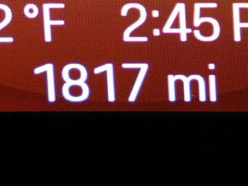 Used 2025 Porsche Macan Turbo Electric image 22