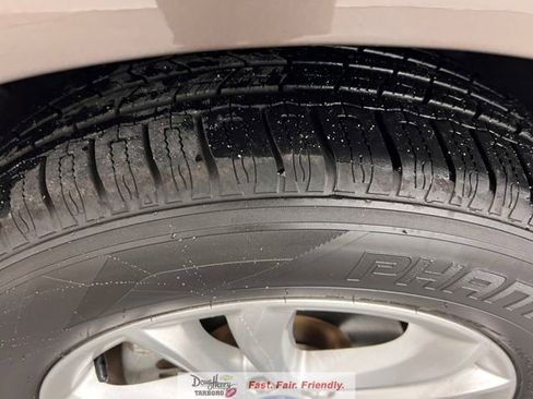 Used 2019 Ford Edge SEL w/ Equipment Group 201A FWD image 21