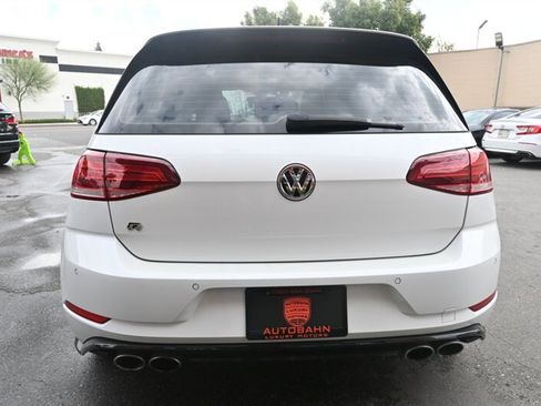 Used 2019 Volkswagen Golf R 4-Door image 9