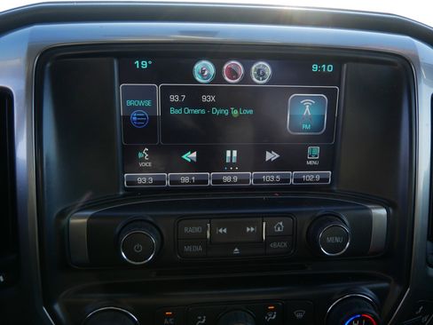 Used 2015 Chevrolet Silverado 1500 LTZ w/ LTZ Plus Package image 33