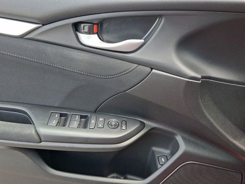 Used 2020 Honda Civic EX image 12